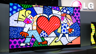Hands On: I Just Fell In Love With LG's Flexible 4K OLED TVs